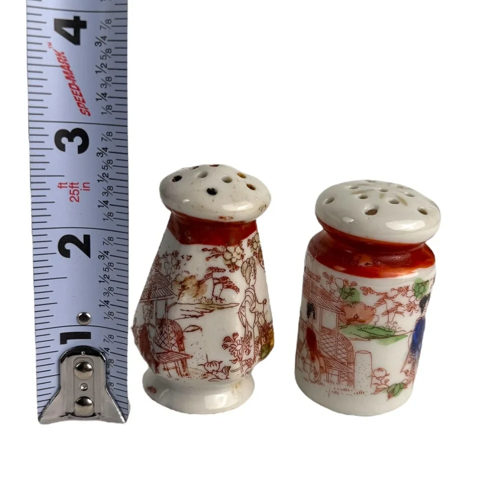Vintage Painted Japanese Geisha Girl‎ Salt Pepper Shakers Ceramic Made in Japan